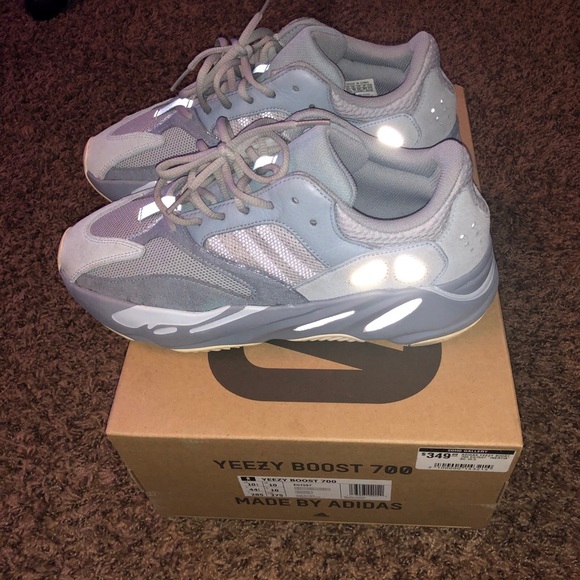 Yeezy 700 v1 inertia (used) - Picture 8 of 9